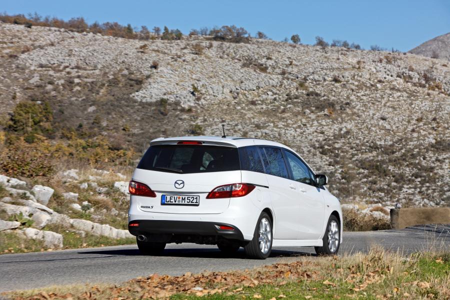  Mazda5 2011 года  (фото 135 из 184)